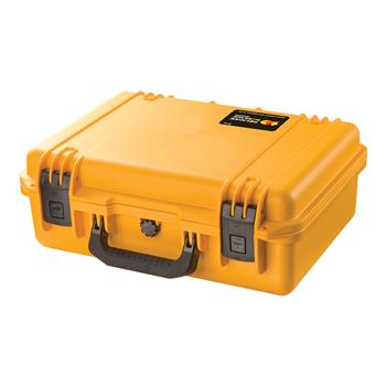 Pelican iM2300 Storm Case with press and pull latches